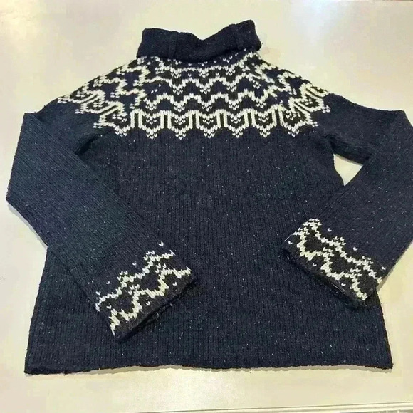 Hollister Wool Blend Sweater Size Medium - Picture 1 of 5